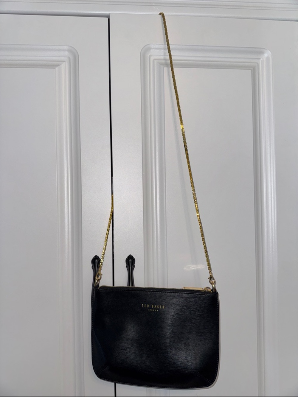 Ted Baker London Harley Link Chain Crossbody Bag - Picture 5 of 6